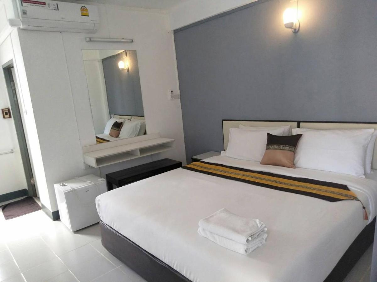Northlands House Hotel Chiang Mai Exterior photo